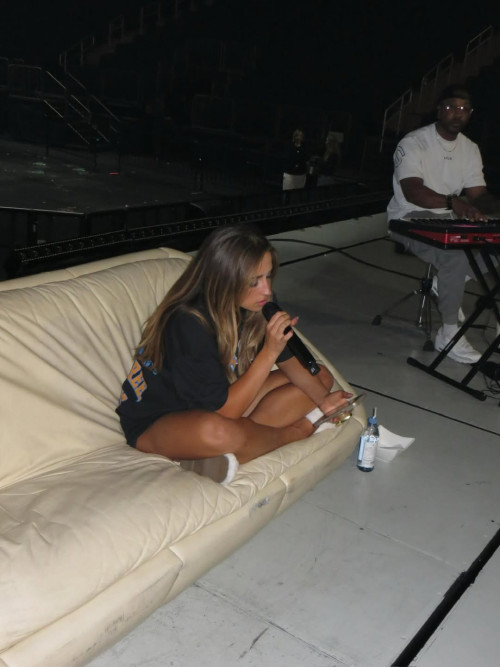 2b6e3aa87977de2179ba7ac256791004