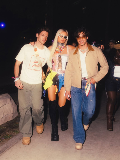 5003fd5c50ec126da09ca419e48e321e