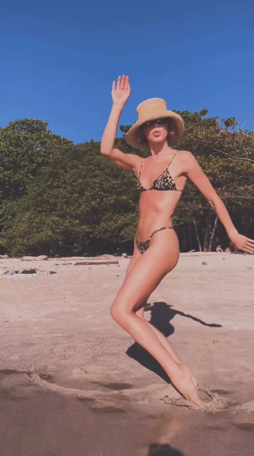 51b9e4713073d046d7c0b44f2cae927a