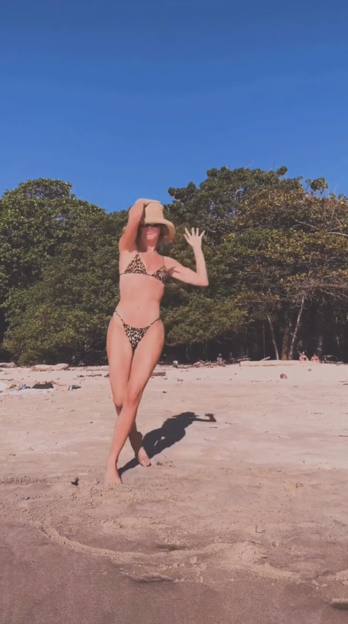 b828bafce30a7aa019f43652ccdd93a0