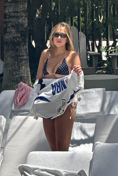 cbb24d9767294c736208fae4803bda03