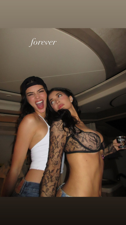 f50e24b1d77fef7e2749f770a5eca266