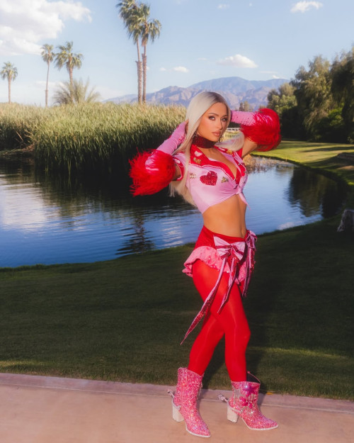 236107727f88a84c0ad4b6c486f01572