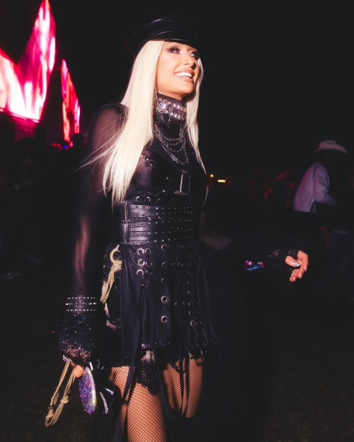 332185a9f19a183dca77215f344b1483