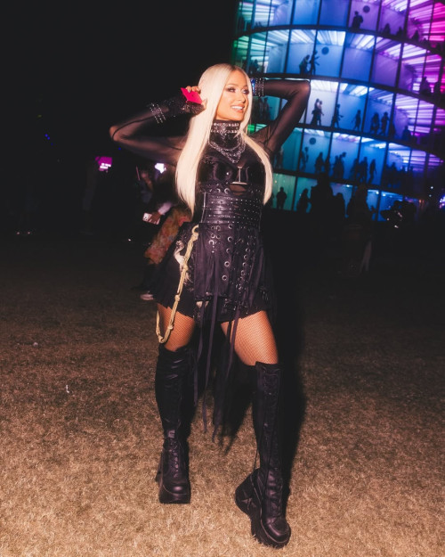 a70c594be3a68732b83de16d37f84748