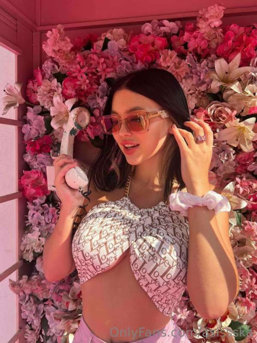 d7466f62df9a8754b6f42f62d73a3f80