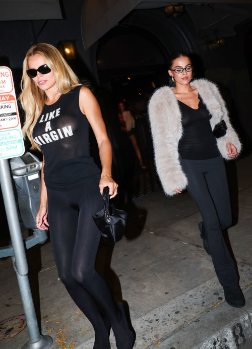 21db13cd1aff6b9de9267bd242542f92