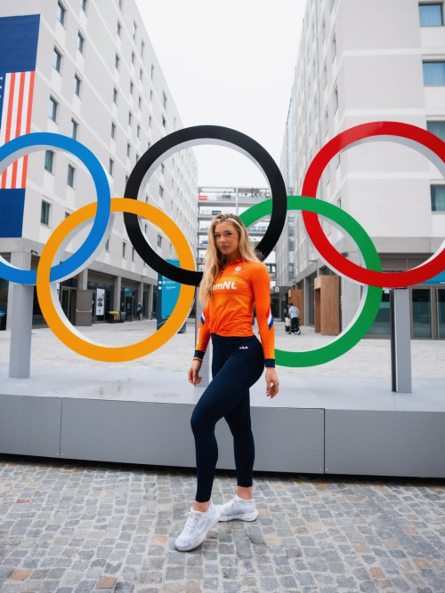 467eb7d1c3b48d145f3d881ac112d511