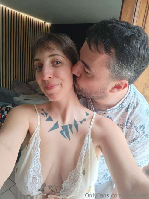 21d2e8f400195465dca8ed1a18d3f420