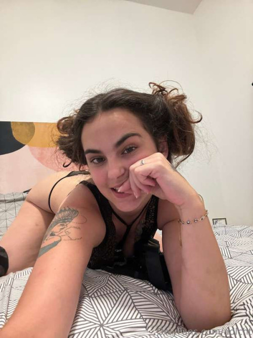 34cd4ee6dbda94a2b7074eb669ba3572