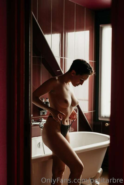 39ad322e7b340af6c36993f51ee2b96d