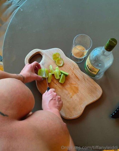 3b673109da28c6f59eba6c5041bc64b4