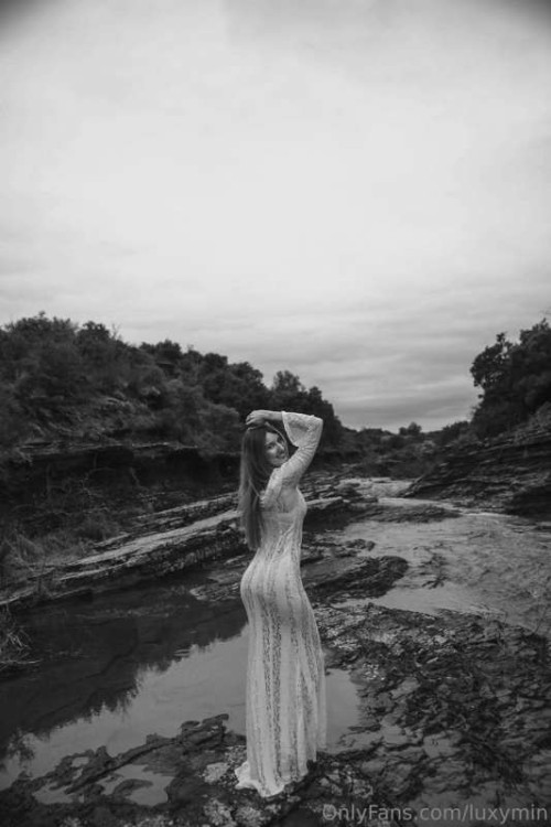 5b386bf2956bc0e7d9f19bc79450aa76