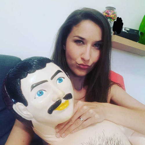 6f4510b0fdc781b7c83b780ba2e0a25b