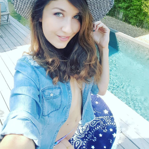 7b9e5a1f16b68993bd253d61e861daf6