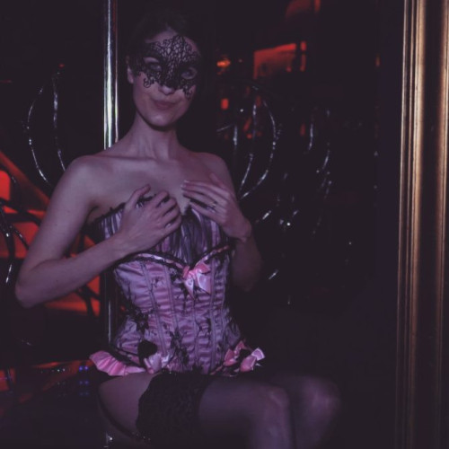 86d2af933e856e7eb068fc6baa19532b