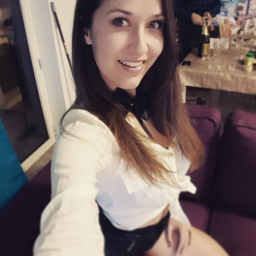 897b271de628d47b8ac4dd7371bfc415