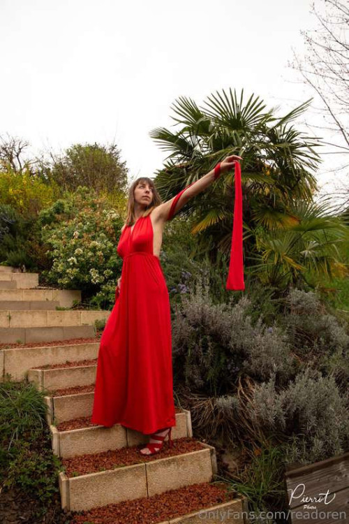 9883fbd18bf5307cc393ba1ce977eb9e