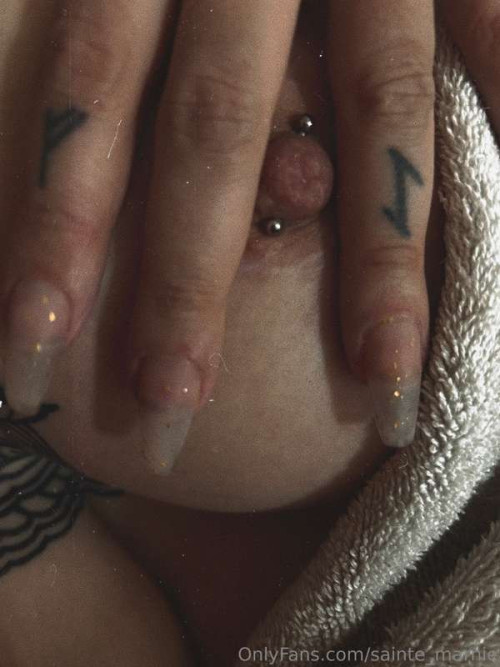 9951f5fee0aa235ba23d55b0a5bcec1d