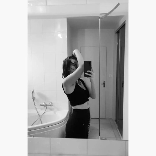 ad27bfe8dd80df5cffc909484077cf1c