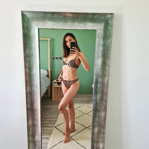 c9f8b5403d68d80b7993b0076317e4ee