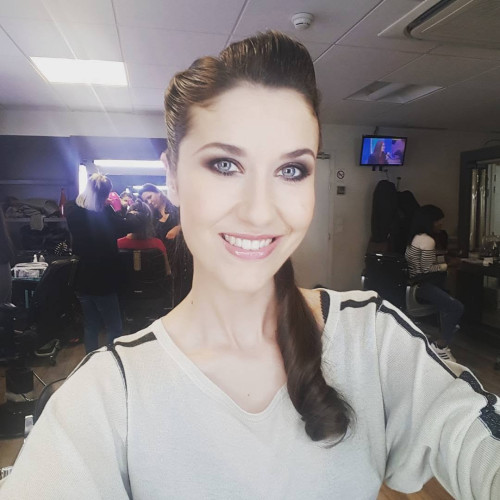 ef4201d425f04b18ac47b22d10f92118