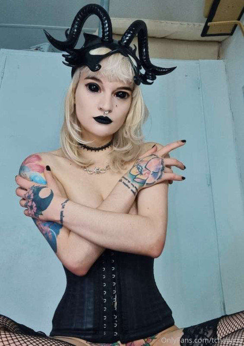 f4af6930a5aed0a8773f8ed5784a1843