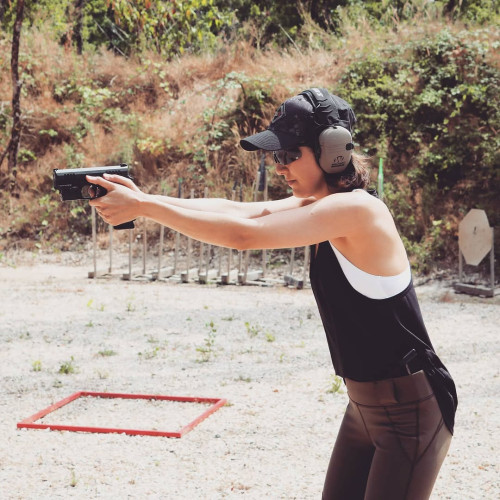 f7cd2637d640399f025b515ee0818c52