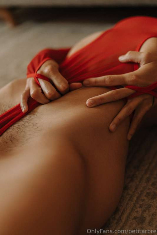 ffcfaa7705cdb9e83d8e40ba227f21b7