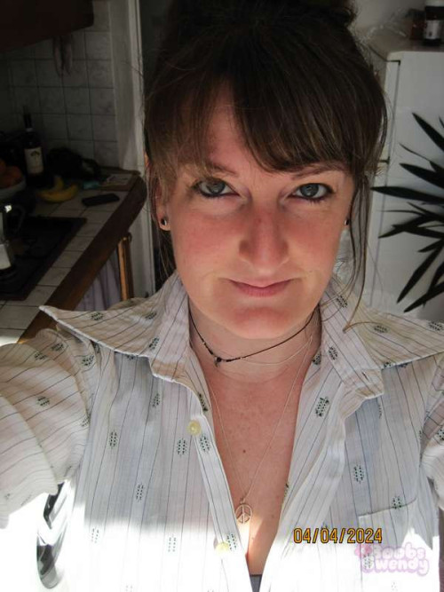 21076b015337bd858eafd4220870d444