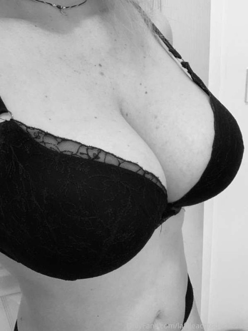 2149a347473d707235156c7d19084201