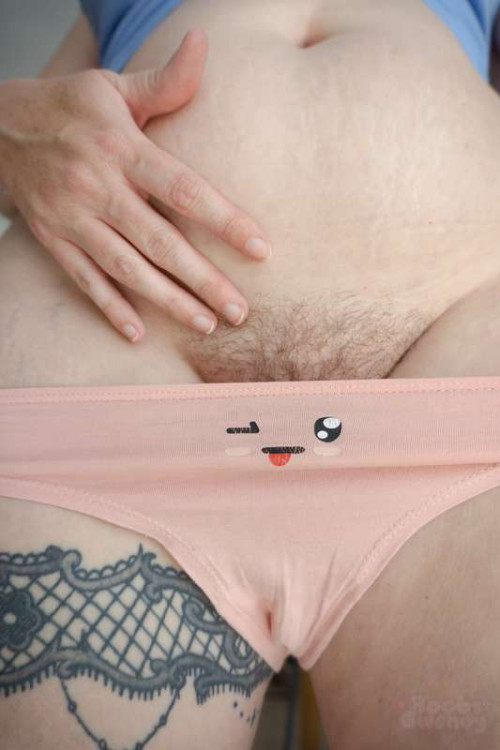 269511b41c1994a4dcff8b3803d23d17