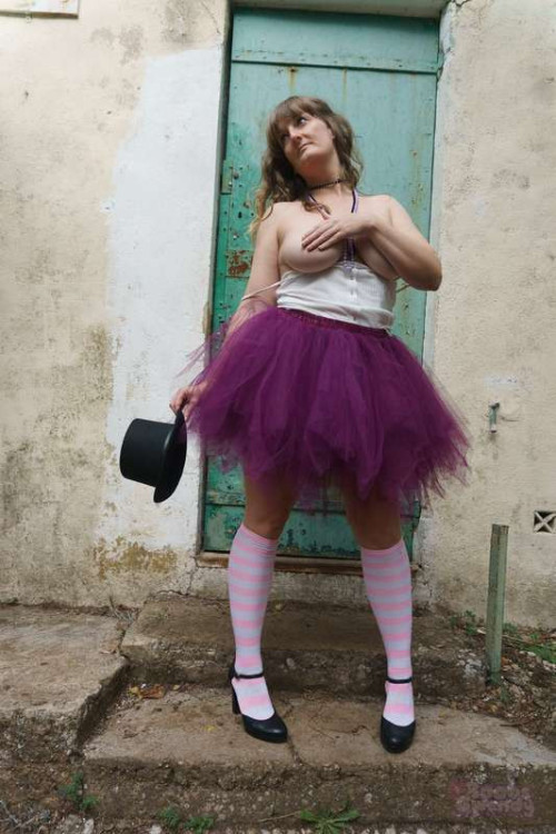 31c52e38f3371682df8c557d26cbf1a6