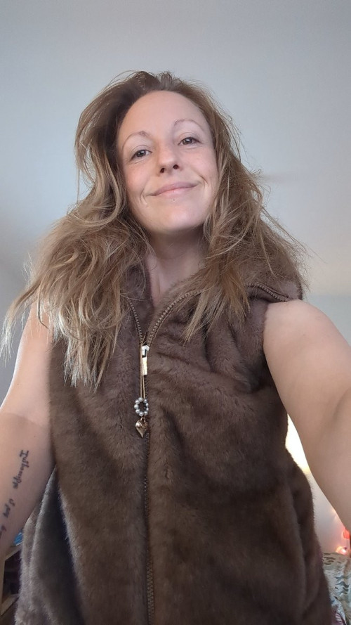 42645355f4a299bf223b3d6ea130131e