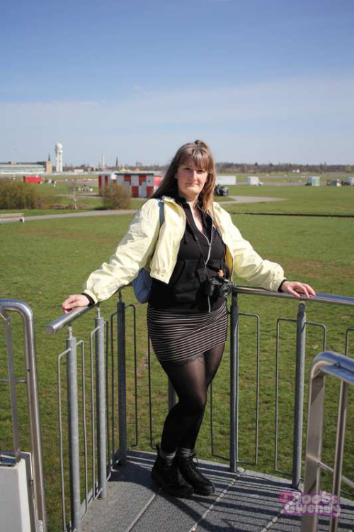 4d9e8b8b09decab472769f37354b938b