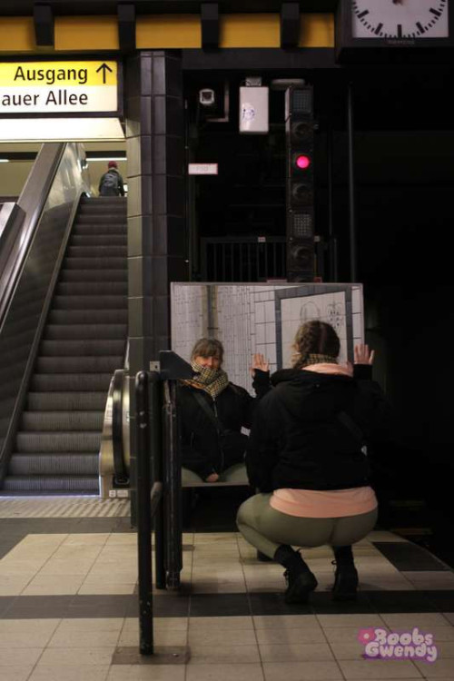 68bb6952e212c032ab3ff9d76e5c7022