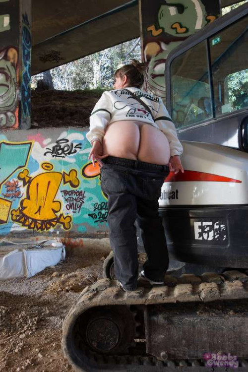 84bffb3216a53e6a950474fb4bb83948