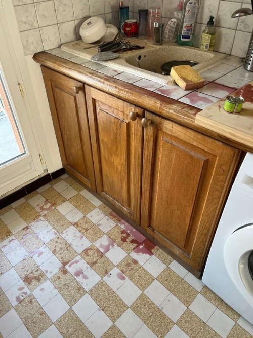 85f13073f557abc612c87ee83042639c