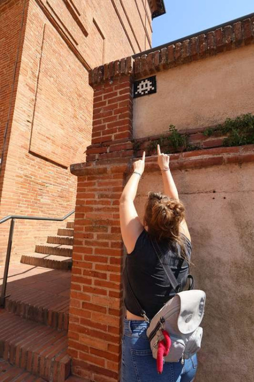 daf368f89a5564a074f580ebd284a21f