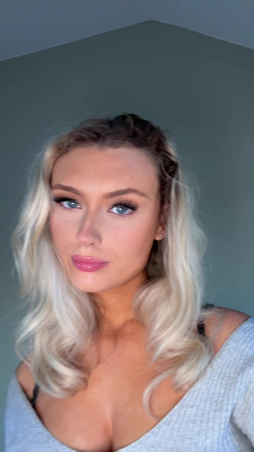 1b27dfa1cce1049b60a8e36391f5d5ca