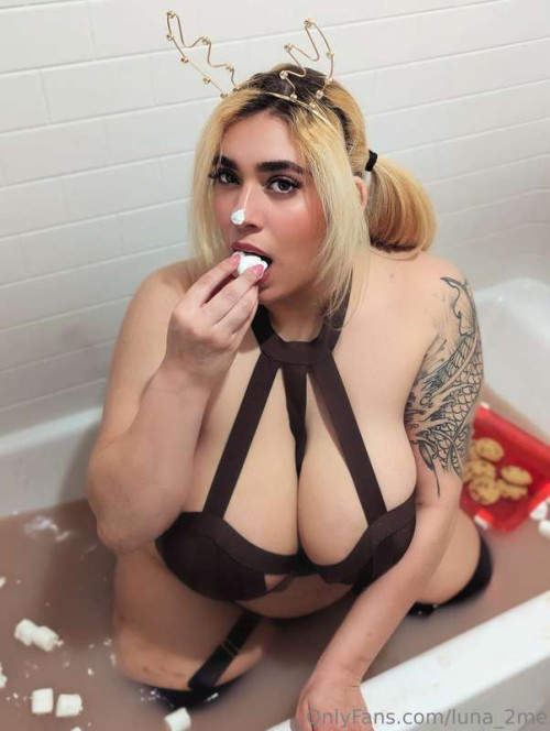 220cb0b6af49e2645aa90fca3d8877f2