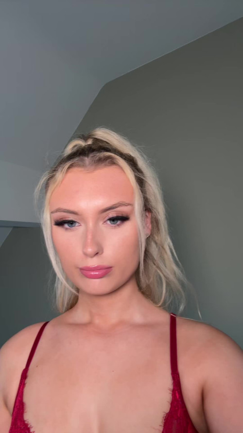 27b728e75559bf6c4e66b4eab5bb5777