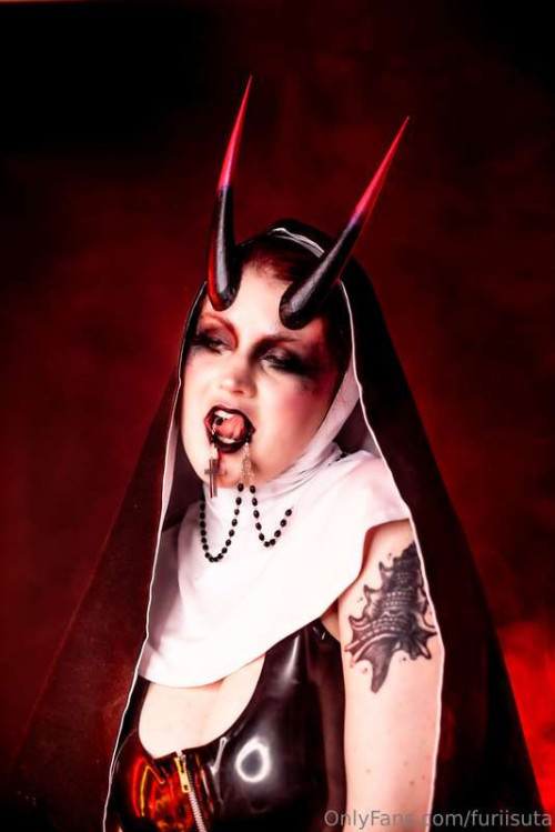 323d0b115a33b928fa8b23a3fd559f7d