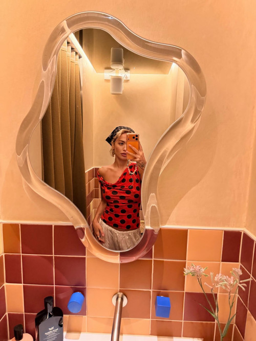 7e4c60fc05a8adde07b1e7447a8b9c8b