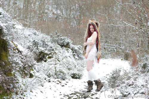 7e75fe303d1bbb9a4b2b9317c15a379f