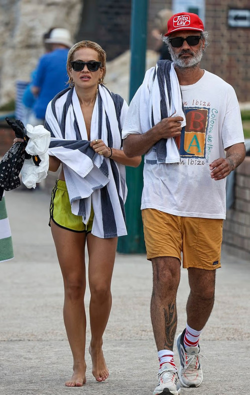 b7d0a5140a381a9a4cfccfabc489c413