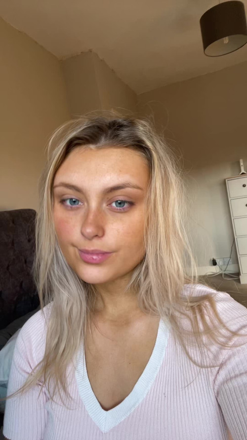 c3b2897215efb76fd25d0a70a7108de1