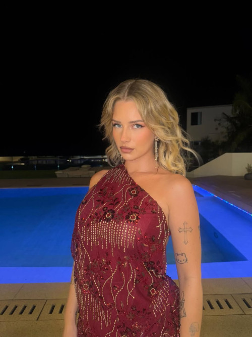 05a12e9f4ff15f36e9f8e880a0bd2e7c