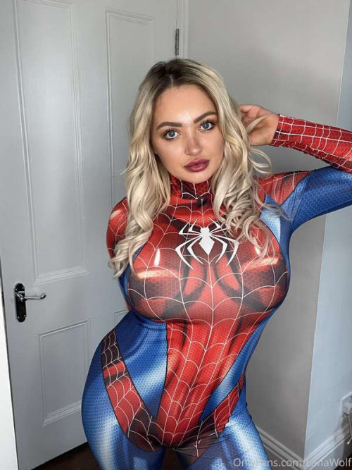 0190cf1e78596bf1abb9fbf8479fb03b