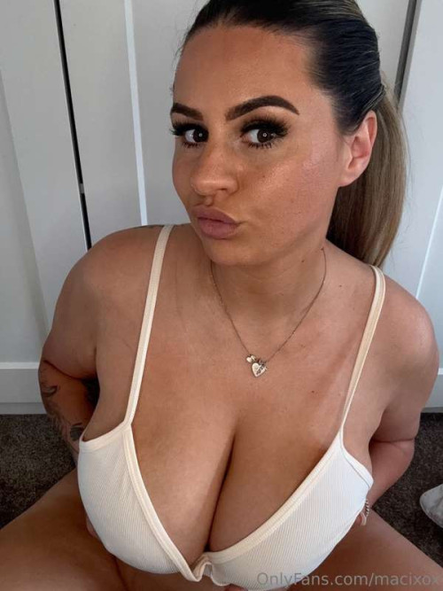 25fcc4edd8d83b96ae9337f9b3f9ff03